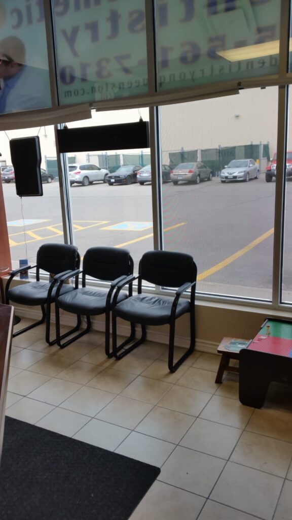dentistry-on-queenston-1.jpg