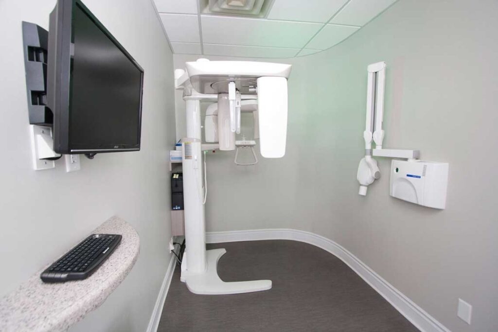 de Man & Hoediono Dental Facilities Ltd