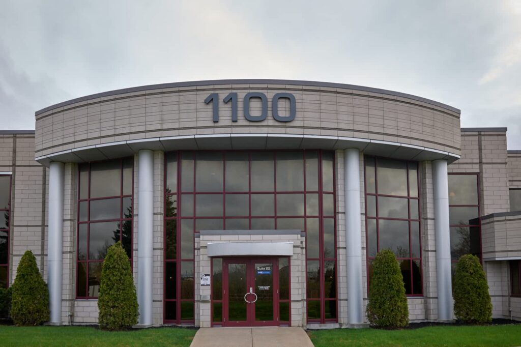 laboratoire-de-porcelaine-dentaire-longueuil-et-sa-division-3dmakina-inc-1.jpg