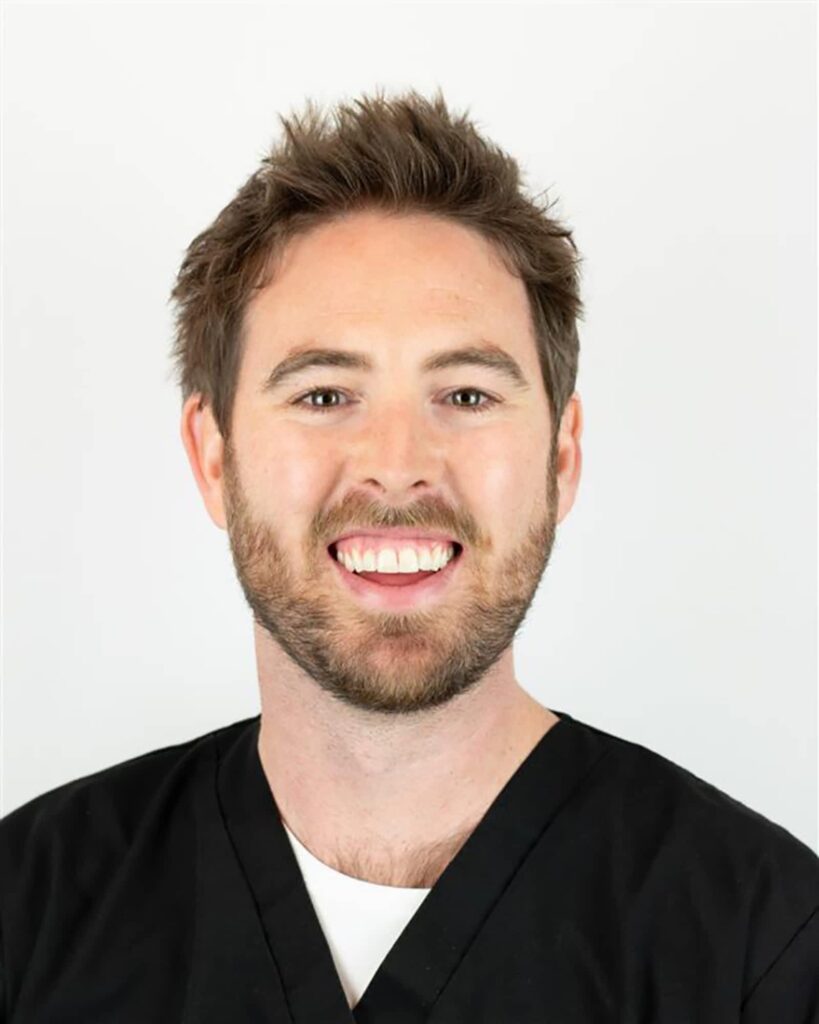 maple-leaf-dentistry-1.jpg