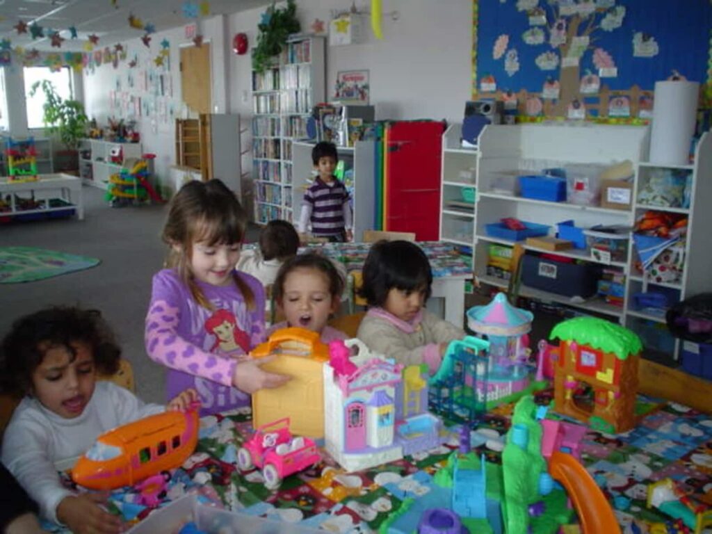 between-friends-out-of-school-care-1.jpg