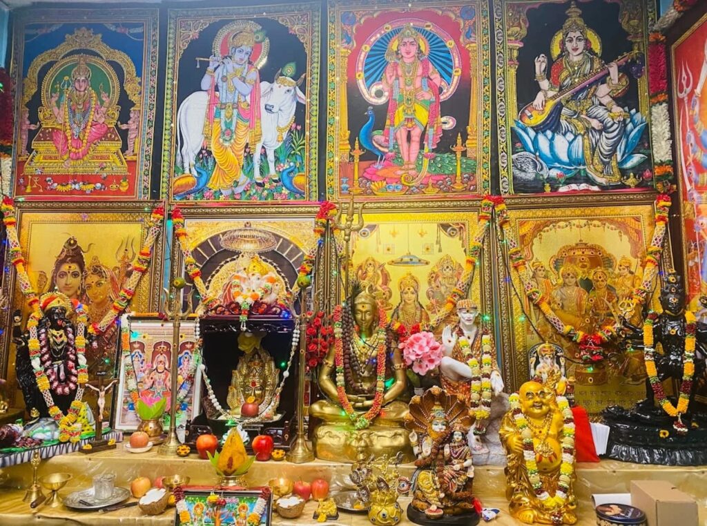 om-shivshankar-astrology-centre-1.jpg