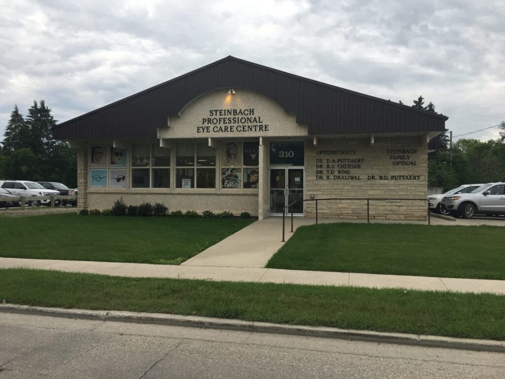 steinbach-professional-eye-care-centre-1.jpg