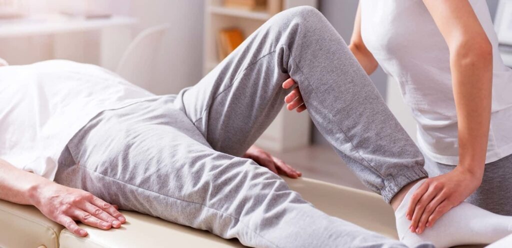 paramount-physiotherapy-sports-injuries-clinic-1.jpg